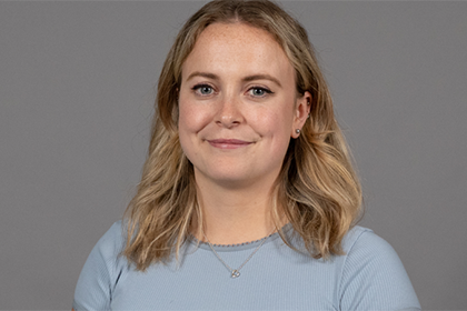 Headshot of Molly Dawson, research manager, Ipsos 